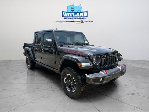 New 2026 Jeep Gladiator Rubicon w/ Safety Group AWD/4WD image 8