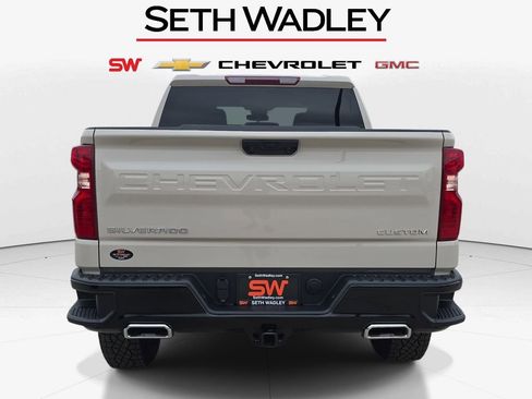New 2026 Chevrolet Silverado 1500 Custom Trail Boss AWD/4WD image 6