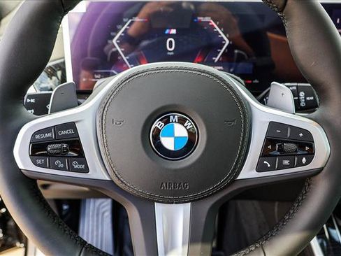 New 2026 BMW X5 xDrive40i w/ M Sport Package AWD/4WD image 14