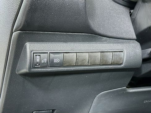 Used 2023 Toyota Corolla LE image 10