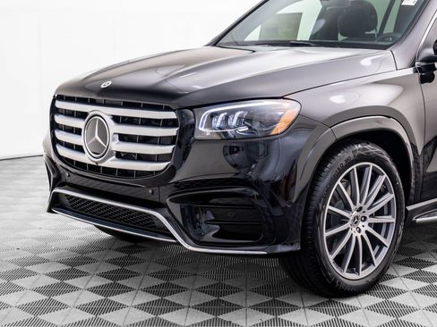 New 2026 Mercedes-Benz GLS 580 4MATIC image 41