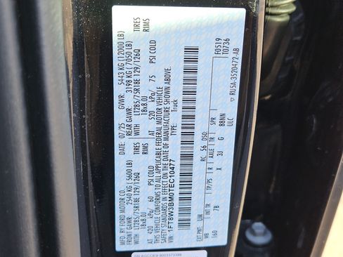 Used 2026 Ford F350 Platinum w/ Tremor Off-Road Package AWD/4WD image 38