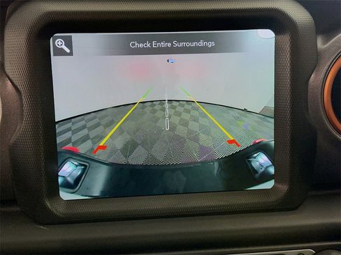 Used 2023 Jeep Gladiator Mojave w/ Cold Weather Group image 14