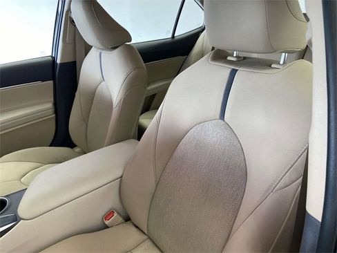 Used 2023 Toyota Camry LE image 16