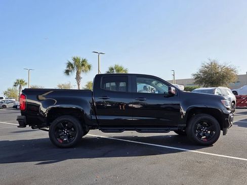 Used 2022 Chevrolet Colorado LT w/ Redline Special Edition image 7