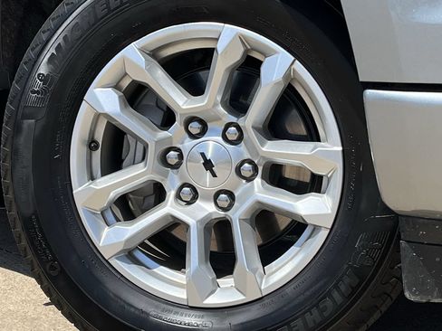 Used 2026 Chevrolet Silverado 1500 RST RWD image 28