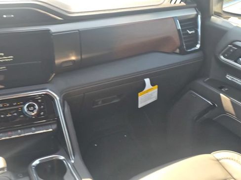 New 2026 GMC Sierra 1500 Denali AWD/4WD image 16