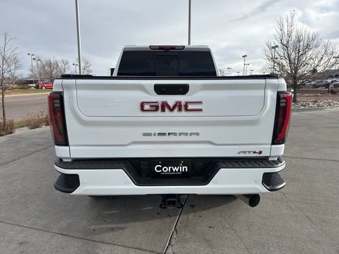 Used 2025 GMC Sierra 2500 AT4 w/ Max Trailering Package image 8