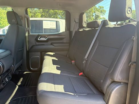 Certified 2024 Chevrolet Silverado 1500 LT AWD/4WD image 25