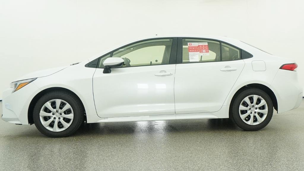 New 2026 Toyota Corolla LE FWD image 2