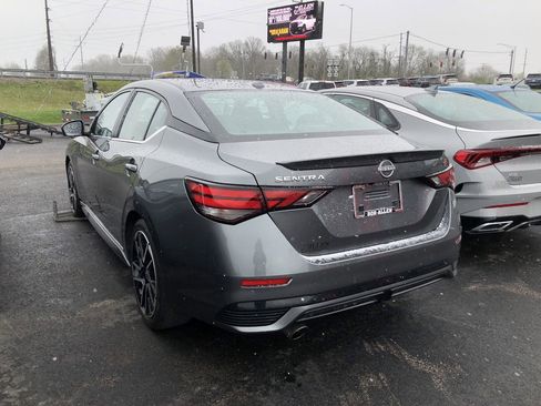 Used 2025 Nissan Sentra SR image 4