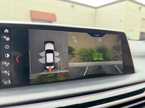 Used 2018 BMW ALPINA B7 xDrive image 9