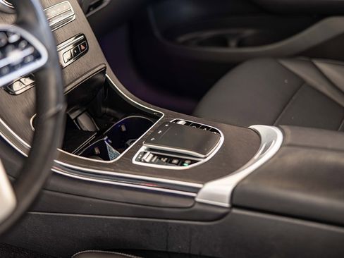 Used 2022 Mercedes-Benz GLC 300 GLC 300 image 21