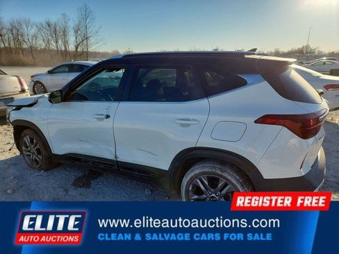 Used 2021 Kia Seltos S image 4