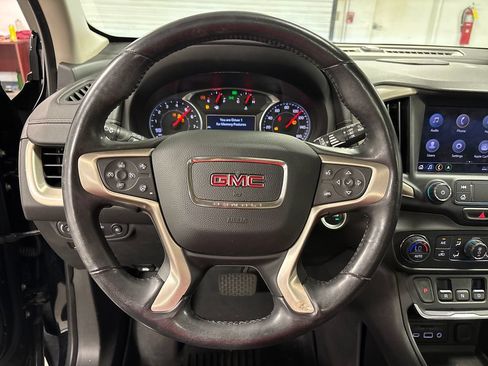 Used 2020 GMC Terrain Denali w/ Denali Premium Package FWD image 32