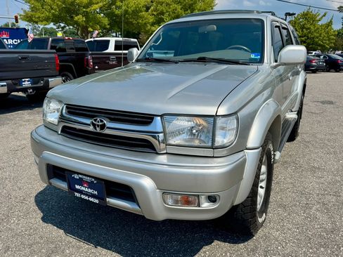 Used 2001 Toyota 4Runner Limited AWD/4WD image 1