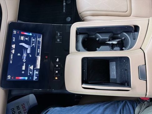Used 2025 INFINITI QX80 Sensory AWD/4WD image 27