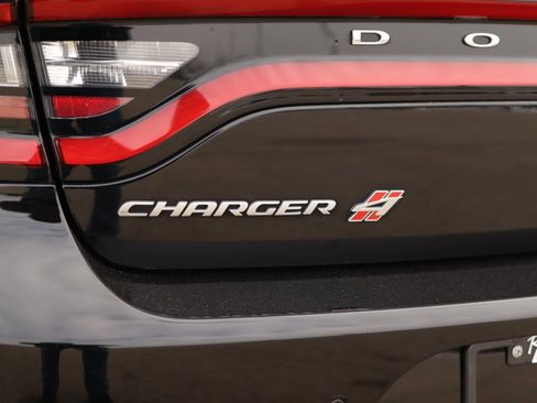 Used 2021 Dodge Charger SXT w/ Driver Convenience Group image 36