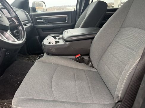 Used 2022 RAM 1500 Classic Warlock image 11