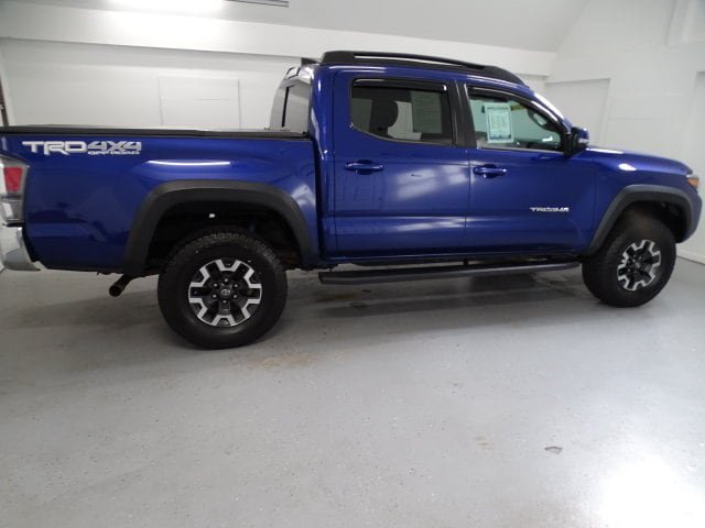 Used 2023 Toyota Tacoma TRD Off-Road AWD/4WD image 22