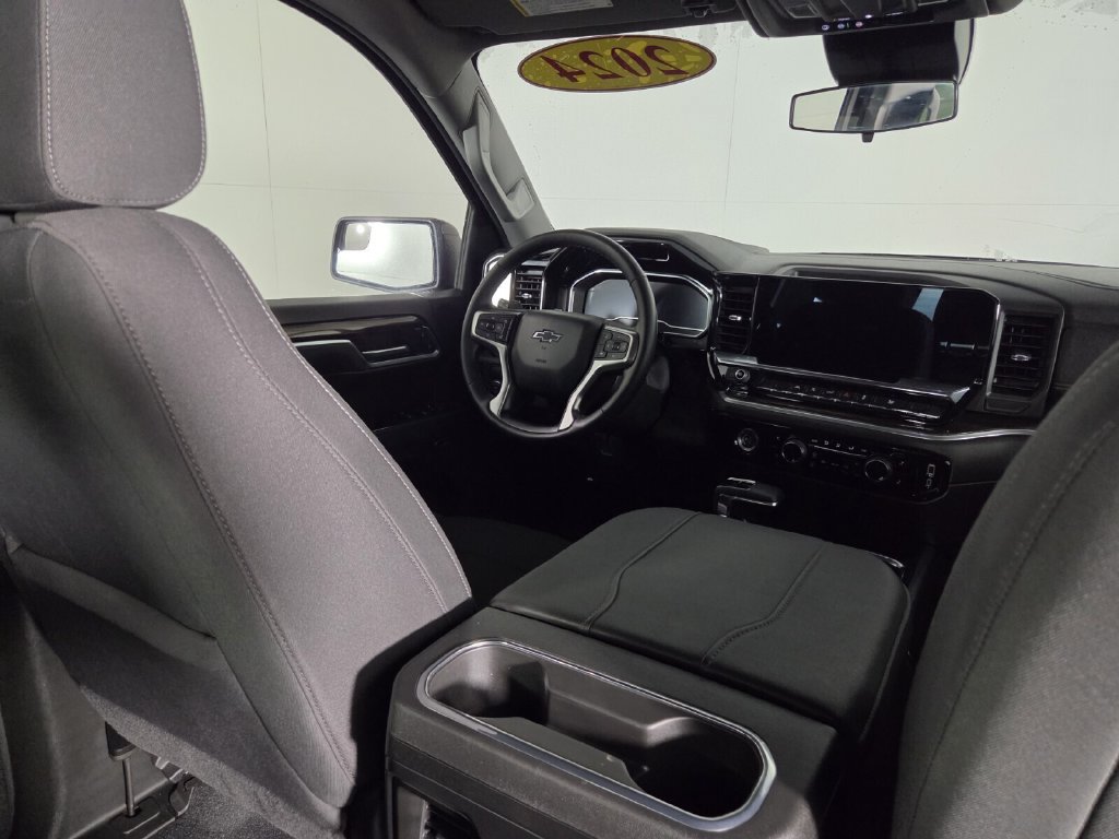 Used 2024 Chevrolet Silverado 1500 RST RWD image 29