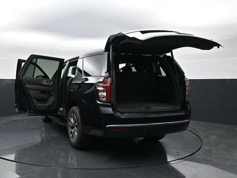 Used 2023 Chevrolet Tahoe LT w/ Luxury Package AWD/4WD image 44