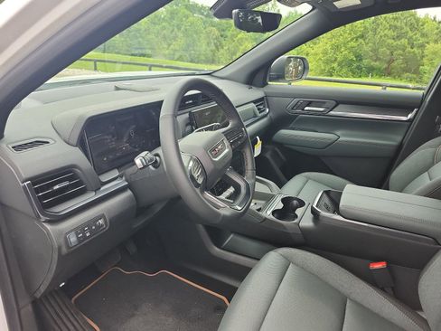 New 2026 GMC Terrain AT4 w/ Convenience Package III AWD/4WD image 11