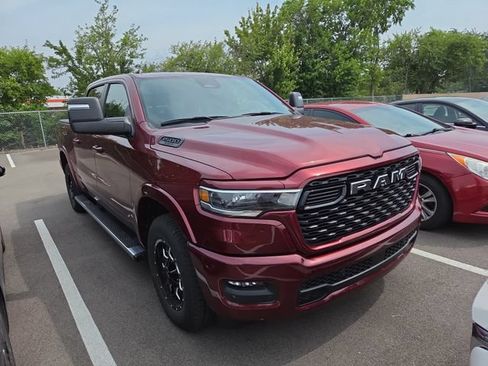 Used 2025 RAM 1500 Big Horn AWD/4WD image 2