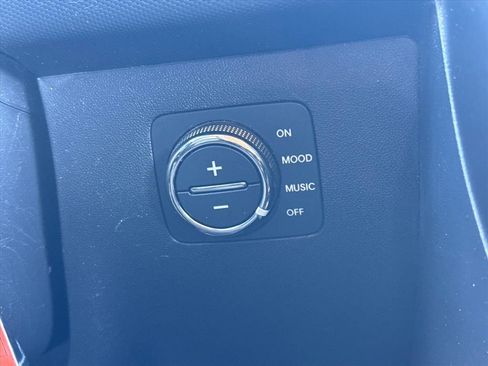 Used 2010 Kia Soul + w/ Audio Pkg image 14