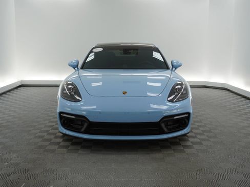 Certified 2023 Porsche Panamera image 6