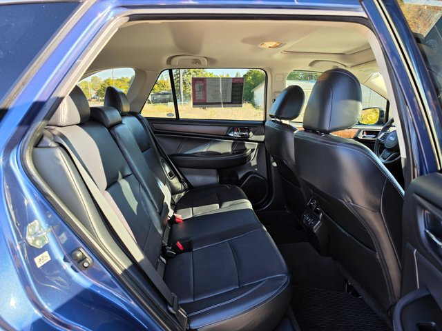 Used 2019 Subaru Outback 2.5i Limited AWD/4WD image 12