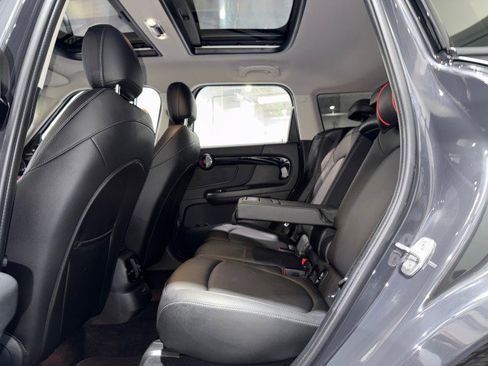 Used 2021 MINI Cooper Countryman S w/ Premium Package FWD image 11