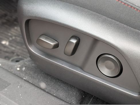 New 2026 Chevrolet Equinox RS w/ Convenience Package III image 26