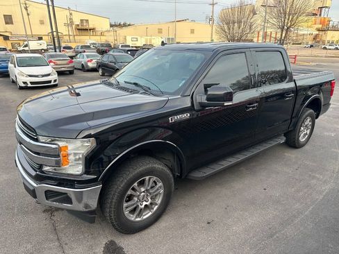 Used 2018 Ford F150 Lariat w/ Equipment Group 501A Mid image 14