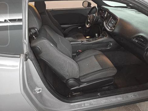 Used 2019 Dodge Challenger SXT w/ Blacktop Package image 19