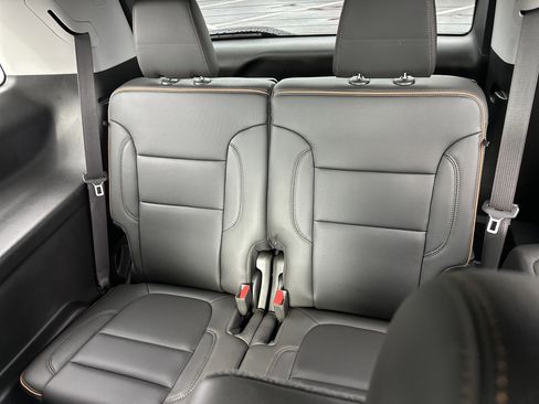 Certified 2023 GMC Acadia AT4 w/ Technology Package image 24