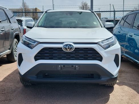 Used 2023 Toyota RAV4 XLE image 2