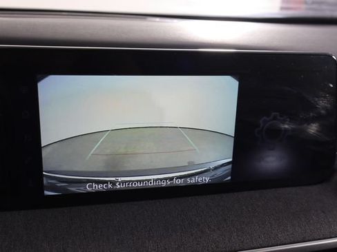 Used 2025 Nissan Kicks SV FWD image 32
