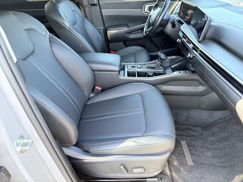 Used 2025 Kia Sorento X-Line EX AWD/4WD image 13