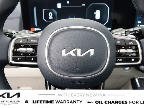 New 2026 Kia Carnival SX FWD image 26