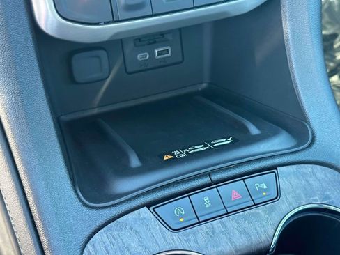 Used 2023 GMC Acadia Denali w/ Denali Ultimate Package image 33