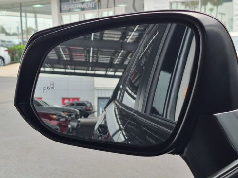Certified 2025 Toyota RAV4 XLE Premium FWD image 25