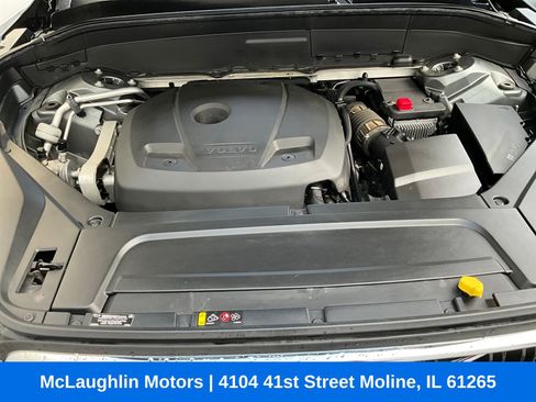 Used 2017 Volvo XC90 T6 Momentum image 17