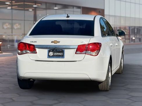 Used 2014 Chevrolet Cruze LT w/ Technology Package image 3