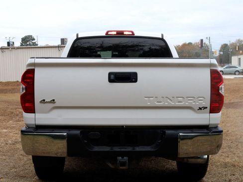 Used 2018 Toyota Tundra SR5 image 4