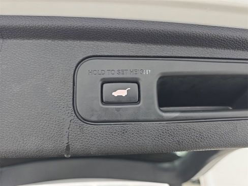 Used 2024 Honda Odyssey EX-L image 36