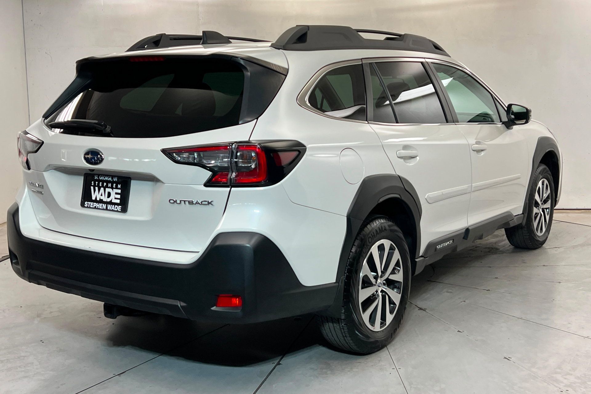 Used 2025 Subaru Outback Premium AWD/4WD image 6