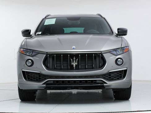 Used 2022 Maserati Levante GT image 8