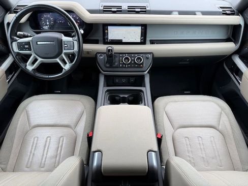 Used 2020 Land Rover Defender 110 First Edition image 16