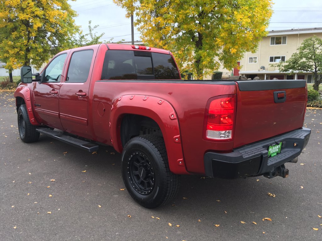 Used 2012 GMC Sierra 3500 SLT w/ SLT Convenience Package AWD/4WD image 4